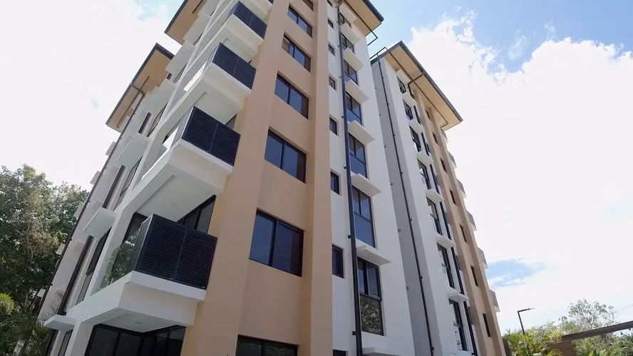Apartamento panorámico de 2 habitaciones y 2 baños con vistas al océano y a la montaña - Imagen 11