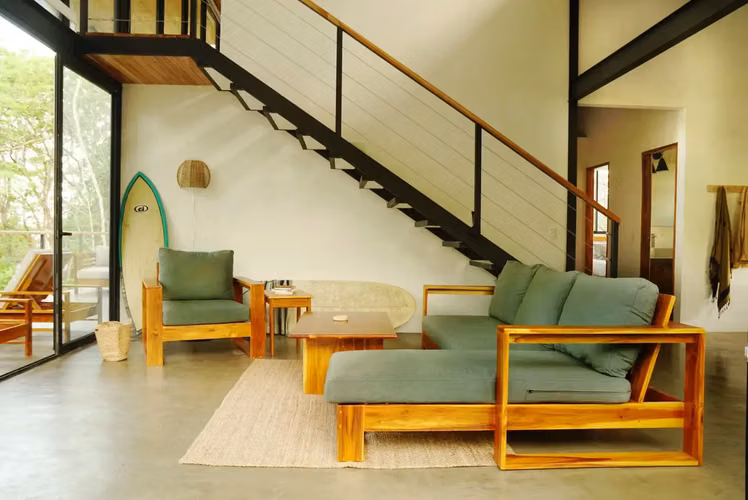 Casa moderna privada con vista al mar y piscina en Santa Teresa