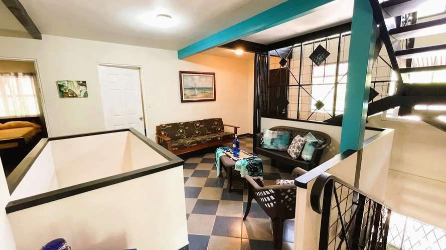 IMPRESIONANTE CASA CON PISCINA PRIVADA EN SAN MATEO, ALAJUELA