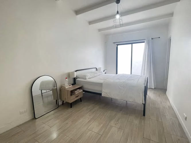 Casa independiente de 1 nivel totalmente amueblada en venta - Imagen 12