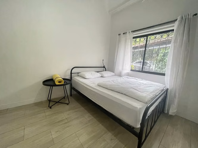 Casa independiente de 1 nivel totalmente amueblada en venta - Imagen 16