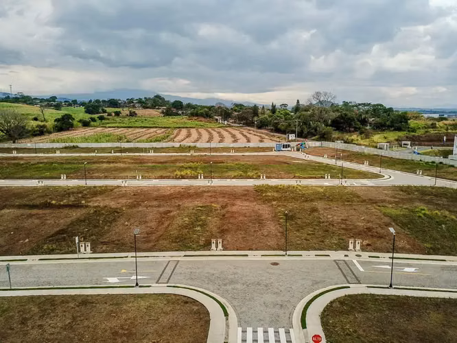 Lote en venta en Grecia – ubicación estratégica y alta plusvalía
