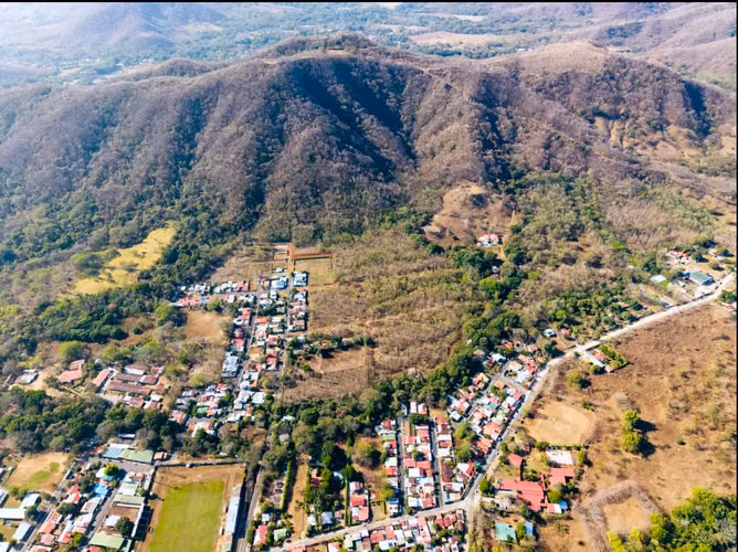 Amplio terreno agrícola de 7,3 hectáreas en Nicoya, Guanacaste: una oportunidad única en Costa Rica - Imagen 7