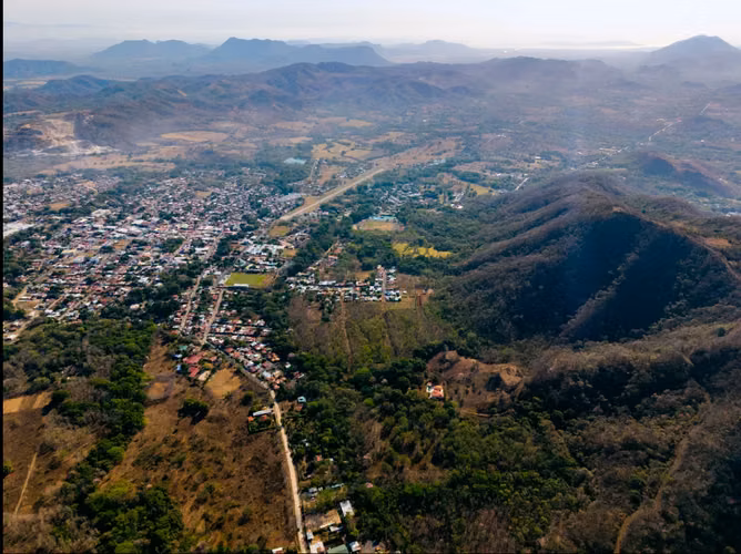 Amplio terreno agrícola de 7,3 hectáreas en Nicoya, Guanacaste: una oportunidad única en Costa Rica - Imagen 13