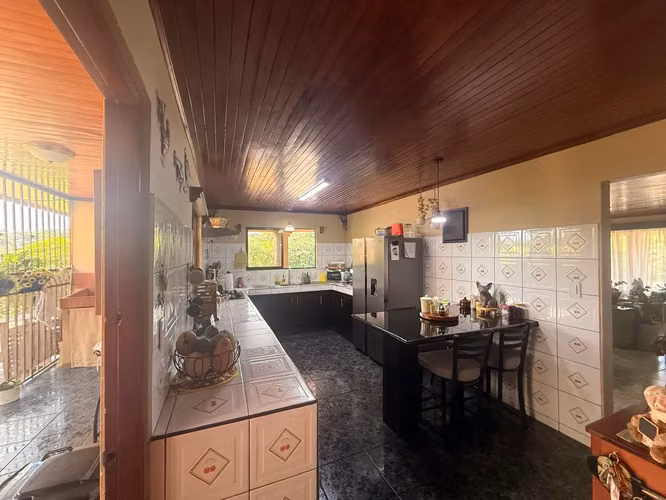 Encantadoras Villas de 2 y 3 Dormitorios con Amplios Jardines y Vistas a la Montaña en Poás - Imagen 12