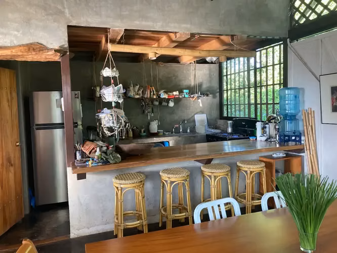 Casa de dos habitaciones y estudio en Santa Teresa a 500mts de la playa. - Imagen 4