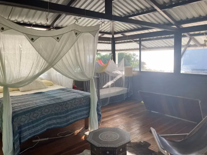 Casa de dos habitaciones y estudio en Santa Teresa a 500mts de la playa. - Imagen 9