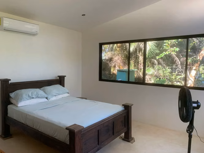 Casa de 2 dormitorios con piscina con potencial de expansión: un santuario con estilo en Delicias, cerca de Montezuma. - Imagen 15