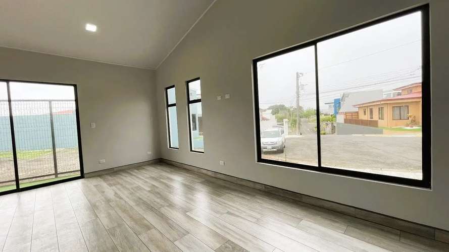 HERMOSA PROPIEDAD EN VENTA EN SAN RAMÓN, ALAJUELA