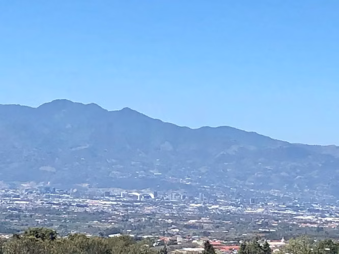 Venta / Hermoso Terreno (Con Permiso de Uso Comercial) San Isidro, Heredia - Imagen 12