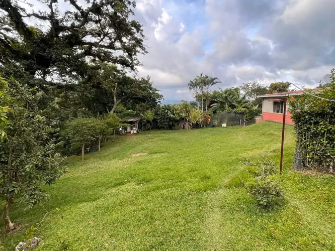 Lote de primera en Zaragoza, Palmares - ¡Tu sueño costarricense te espera! - Imagen 4