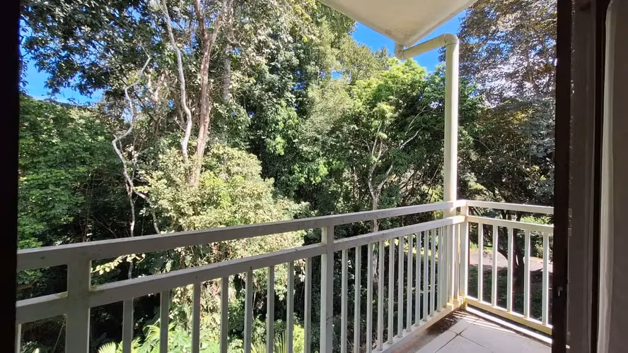 Casa de lujo lista para entrar a vivir en la comunidad cerrada de Garabito: 3 dormitorios, piscina y acceso a la playa. - Imagen 12
