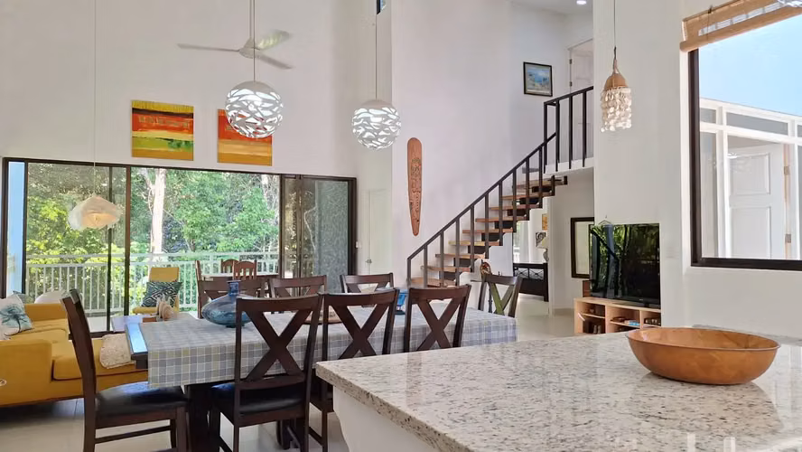 Casa de lujo lista para entrar a vivir en la comunidad cerrada de Garabito: 3 dormitorios, piscina y acceso a la playa. - Imagen 5