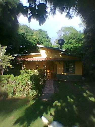Finca Cafetalera de 68.90 Acres: Piscina, Establo y Vistas Panorámicas a la Montaña