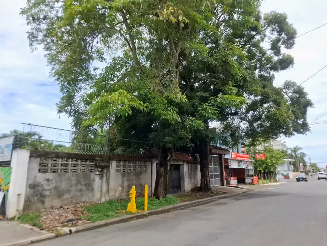 Terreno comercial de primera categoría en la calle Lapa Verde | Oportunidad de inversión de 931 m² en Jacó - Imagen 5