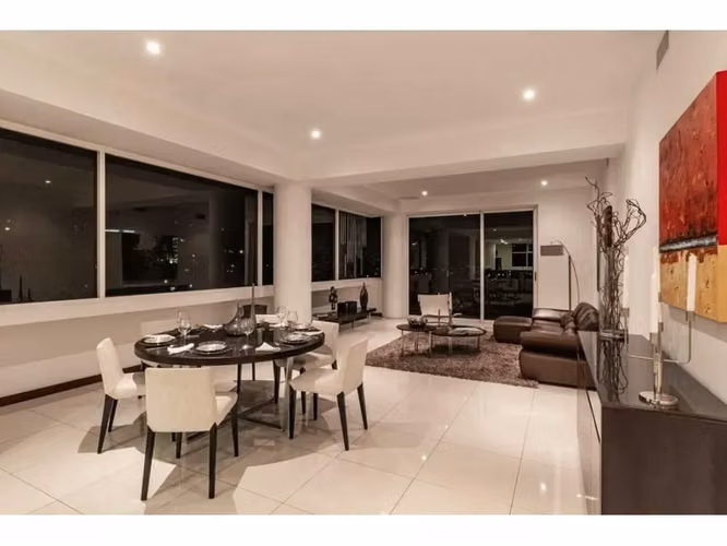 Espacioso Apartamento de Lujo con Vistas Panorámicas en Escazú, San José - Imagen 9