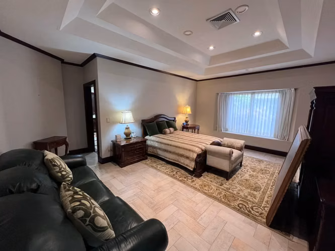 Casa de Lujo en Bosques de Lindora, Santa Ana - Imagen 3