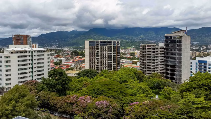 Apartamento de lujo de 3 dormitorios en Nunciatura - Imagen 10