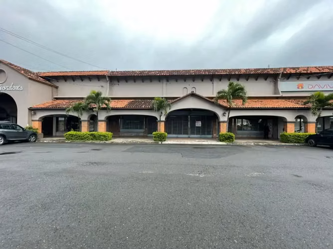 Prime 741sqm Modern Commercial space in Escazú, San José
