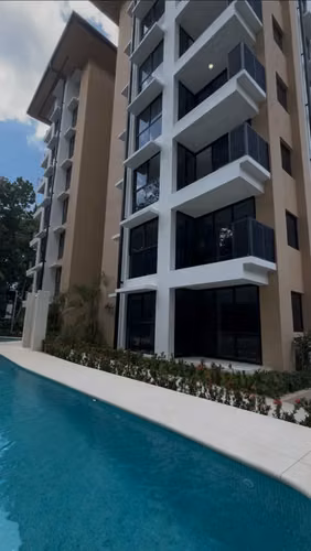 Adquiera un pedazo de paraíso: Impresionante condominio nuevo en Playa Jacó - Imagen 19
