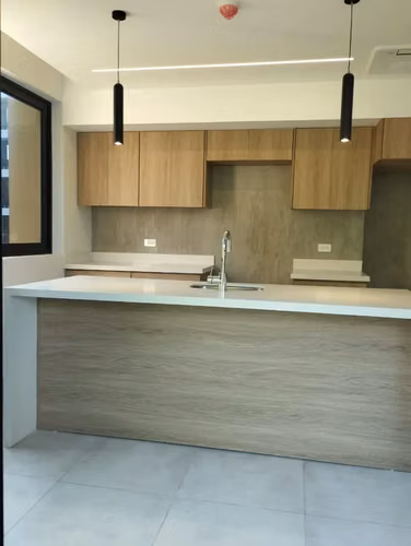 Adquiera un pedazo de paraíso: Impresionante condominio nuevo en Playa Jacó - Imagen 7