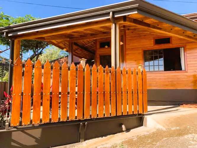 PROPIEDAD VERSÁTIL CON DOS CASAS – OPORTUNIDAD DE INVERSIÓN EN ATENAS, ALAJUELA - Imagen 3