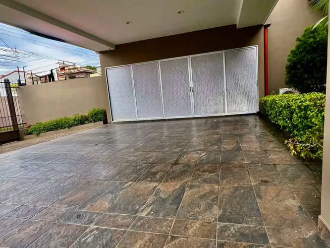 Casa Moderna en La Garita – Residencial El Bosque - Imagen 20