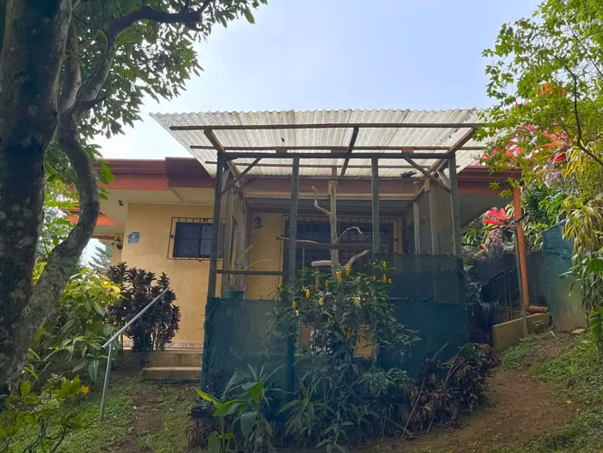 Casa en la ladera con impresionantes vistas panorámicas al valle en Santa Bárbara, Heredia - Imagen 16