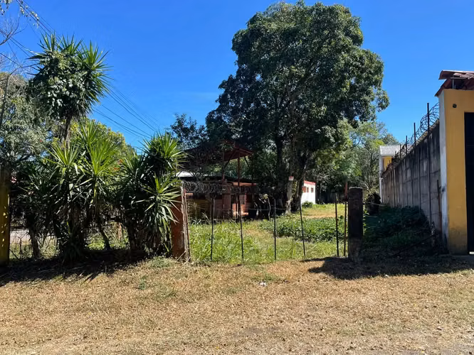 En venta: amplio lote en Ciudad Colón - Imagen 14