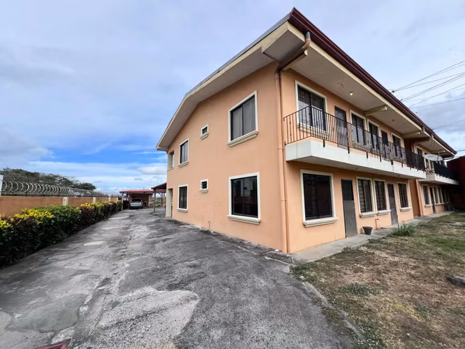Edificio Residencial de Apartamentos en San Antonio de Belén: 8 Unidades, Inversión Óptima - Imagen 1