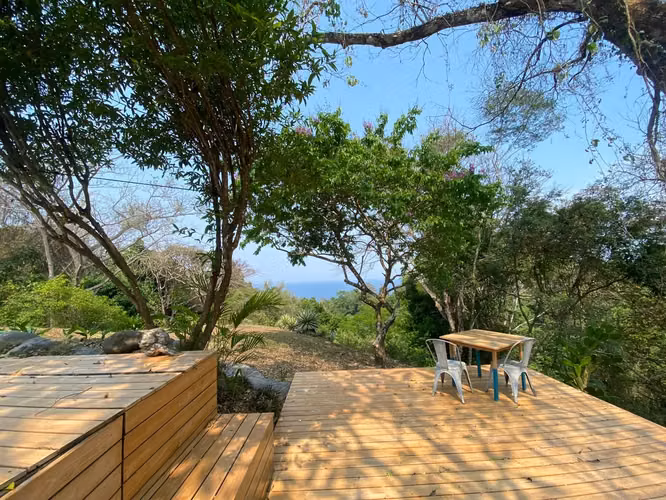 Increíble propiedad con vista al mar y potencial de desarrollo excepcional, casa estilo boho, cabaña rústica y piscina en Delicias, cerca de Montezuma. - Imagen 8