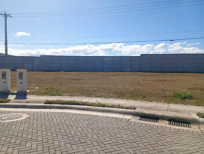 Lote Prime de 199m2 en Comunidad Cerrada - Puente de Piedra, Grecia, Costa Rica - Imagen 2