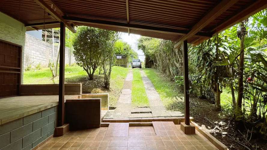 CASA EN VENTA EN PALMARES, ALAJUELA