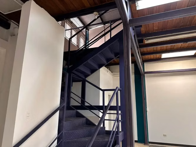 Edificio Comercial 698m² en San José Centro - Distrito Catedral | ZC-2 - Imagen 7