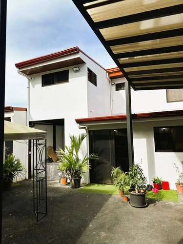 HERMOSA CASA EN VENTA EN SAN RAFAEL, SAN RAMÓN – EXCELENTE UBICACIÓN