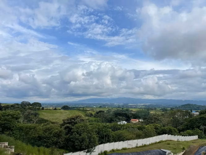 Casa moderna en venta en Grecia, Alajuela - Imagen 3