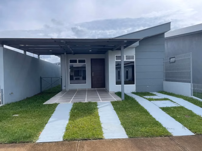 Casa moderna en venta en Grecia, Alajuela - Imagen 1