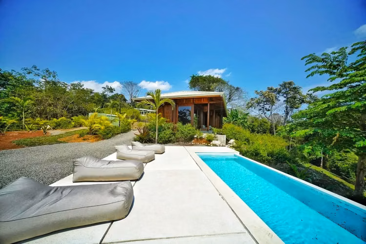 Finca estilo resort con vista al mar en la comunidad de Brisas - Imagen 18