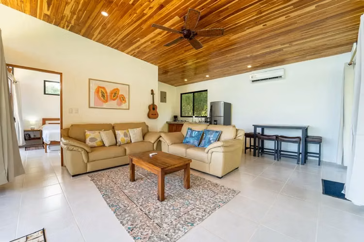 Casa asequible con vista al mar – A pasos de la playa | Playa San Miguel, Costa Rica - Imagen 7