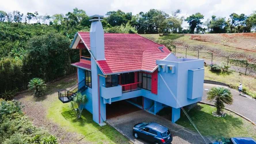 EXCLUSIVA CASA ESTILO CHALET EN VENTA EN VOLIO, SAN RAMÓN - Imagen 5