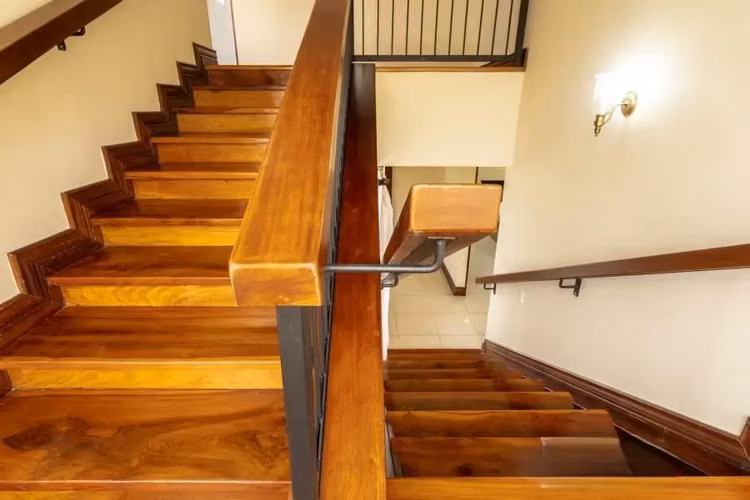 EXCLUSIVA CASA ESTILO CHALET EN VENTA EN VOLIO, SAN RAMÓN - Imagen 7