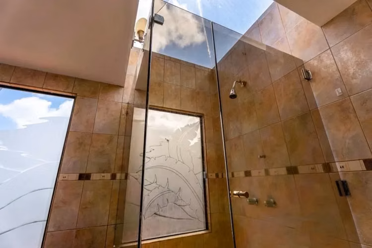 EXCLUSIVA CASA ESTILO CHALET EN VENTA EN VOLIO, SAN RAMÓN - Imagen 10