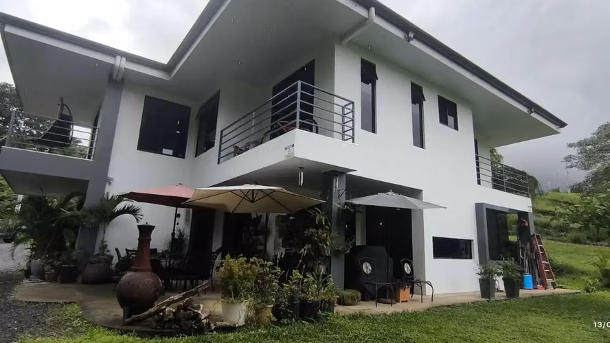 The Hidden Creek Villa: Melodía de la naturaleza, elegancia moderna y el encanto del café en la Toscana de Costa Rica, Naranjo Hills - Imagen 3