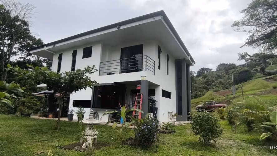 The Hidden Creek Villa: Melodía de la naturaleza, elegancia moderna y el encanto del café en la Toscana de Costa Rica, Naranjo Hills - Imagen 2