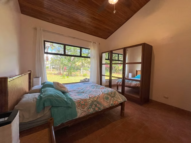 Encantadora casa de 3 dormitorios y 3 baños con piscina cerca de Tango Mar: un oasis tropical - Imagen 14