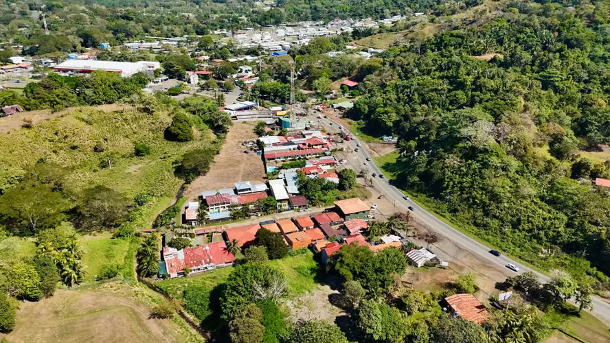 Oportunidad de terreno comercial y residencial de primera calidad en Jacó, Herradura – Frente estratégico a la carretera principal - Imagen 11