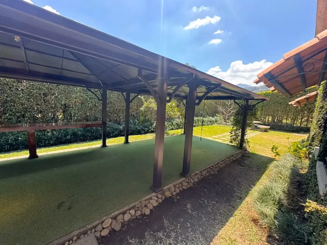 Residencia de Lujo con Vista a la Ciudad en Cerro Alto, Escazú - Imagen 12