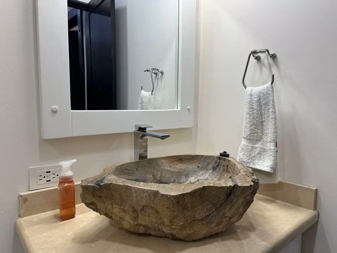 Casa con Piscina Privada en Jacó Sol, Costa Rica