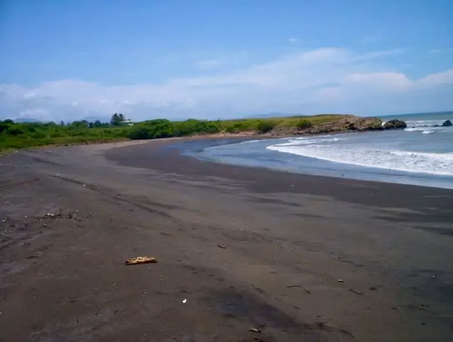 Lote de 2,027 m² con vista al mar en Guacalillo - Imagen 14