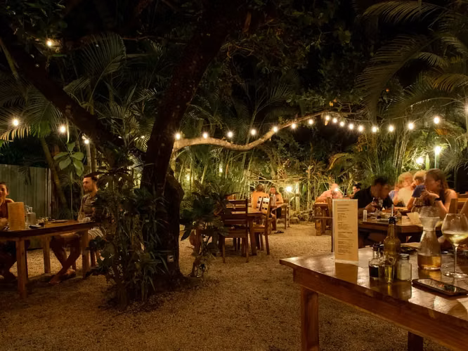 Negocio llave en mano en venta en Santa Teresa: restaurante, bar y tienda de renombre con éxito comprobado - Imagen 12
